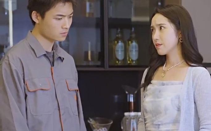 成為快遞員后，我有了七個(gè)老婆(全集)