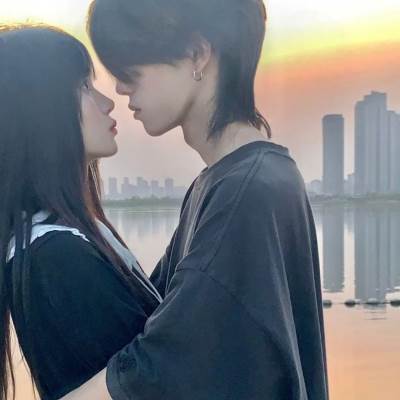 退婚后，真千金她驚爆全球(全集)